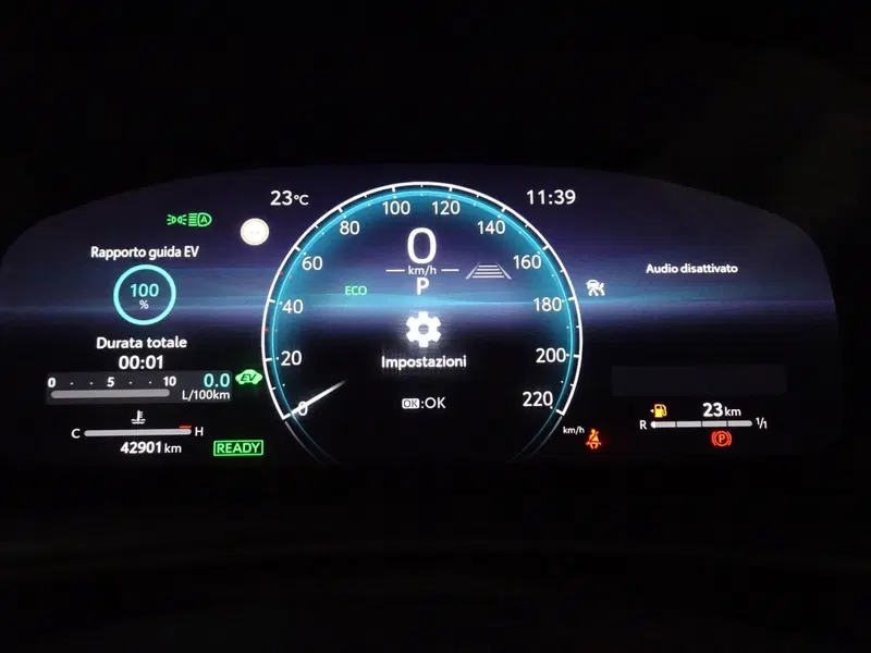 Toyota Toyota C-HR usata a Treviso (14)