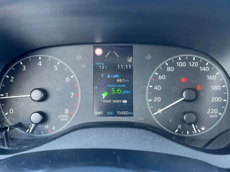 Toyota Yaris usata a Siracusa (9)