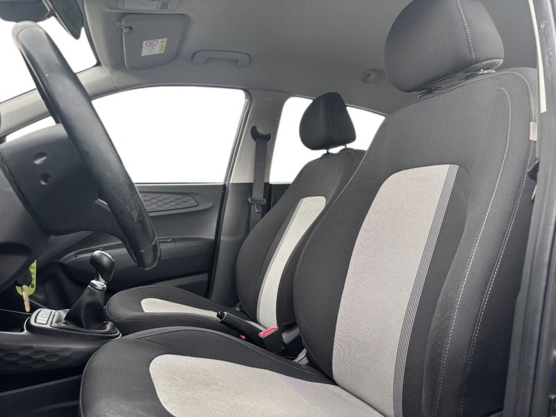 Hyundai i10 usata a Lucca (7)