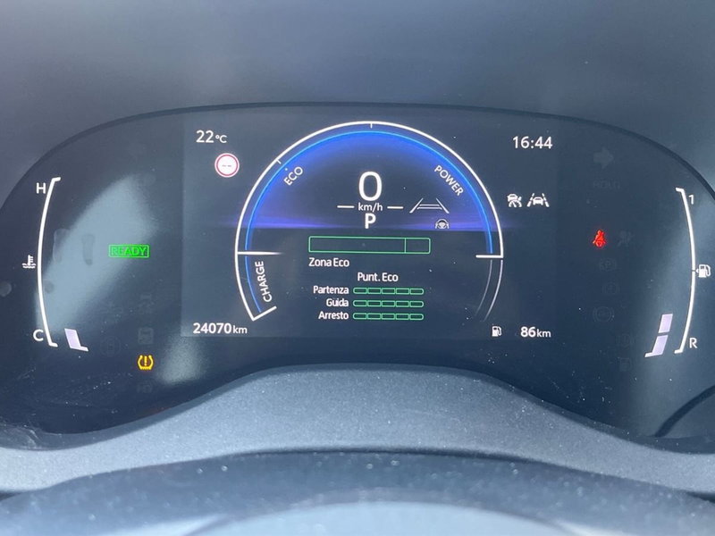Toyota Yaris Cross usata a Ragusa (9)