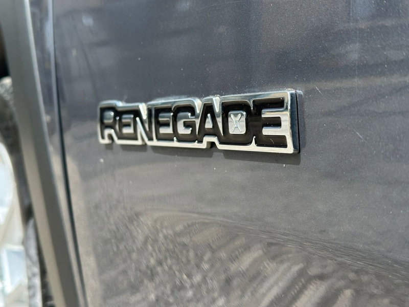 Jeep Renegade usata a Pistoia (11)