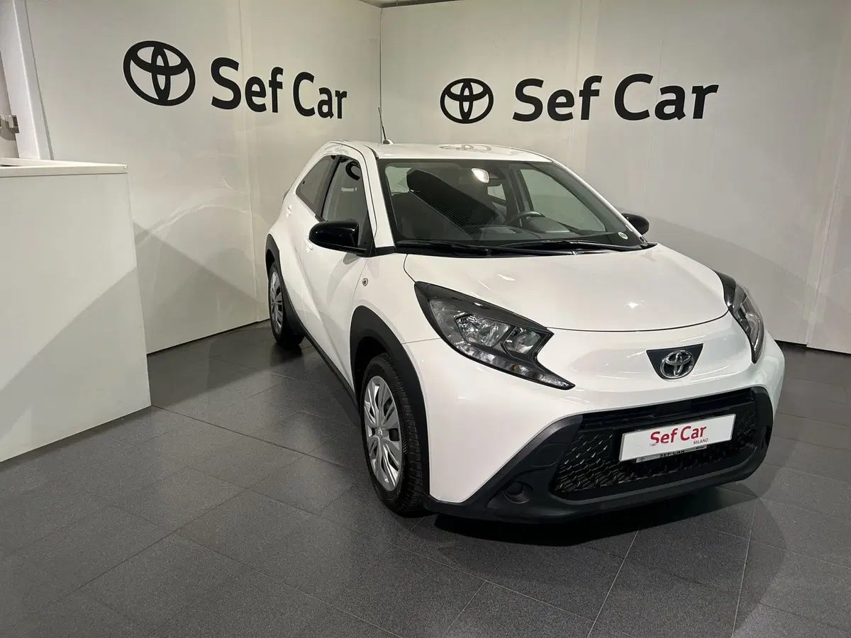 Toyota Aygo X usata a Milano (3)