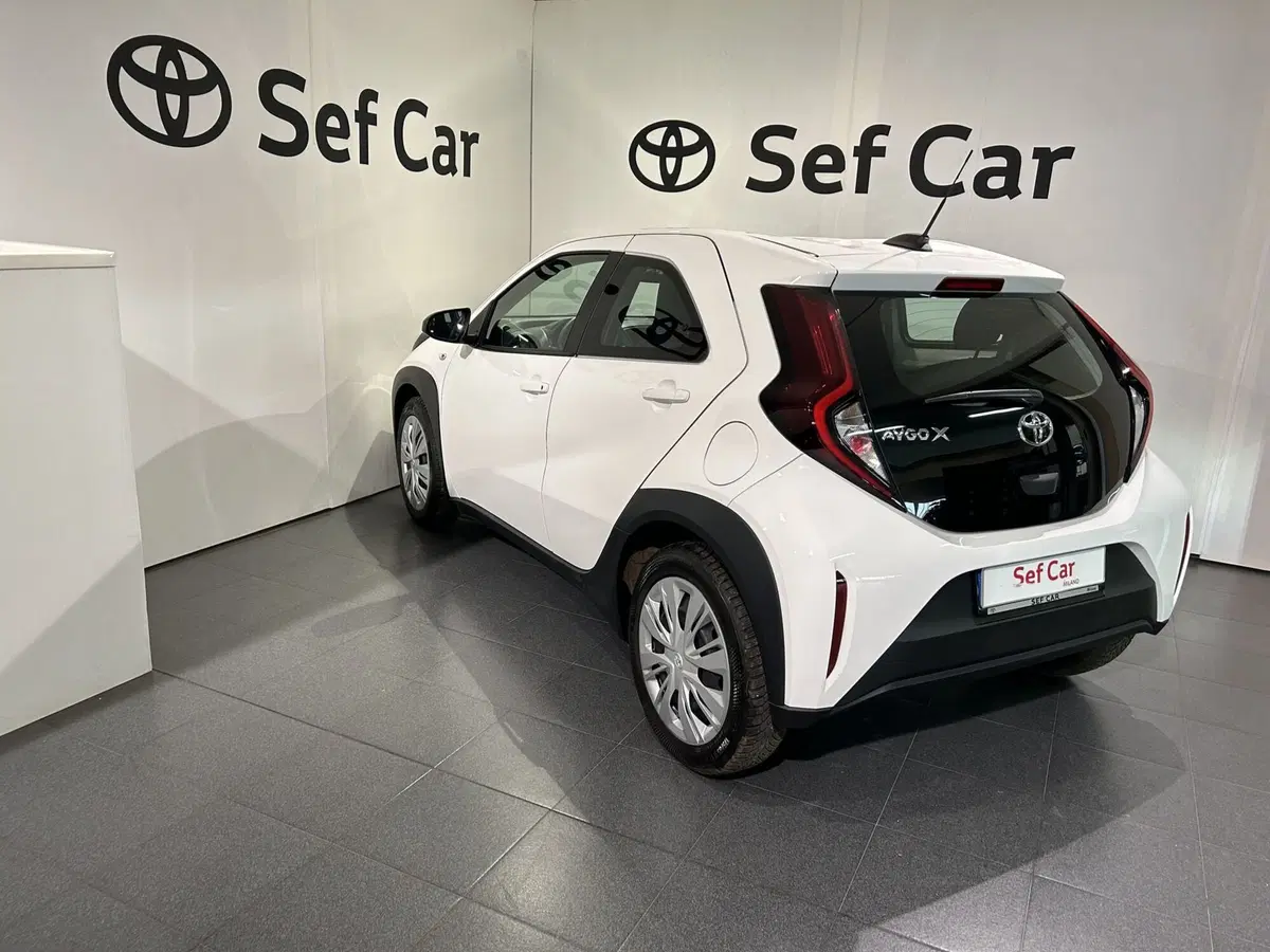 Toyota Aygo X usata a Milano (5)