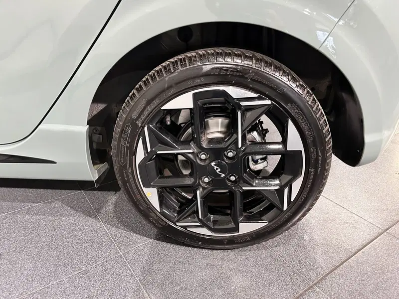 Kia Picanto usata a Milano (7)