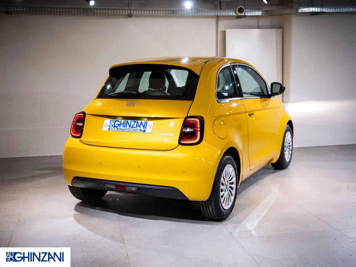 Fiat 500 nuova a Bergamo (7)