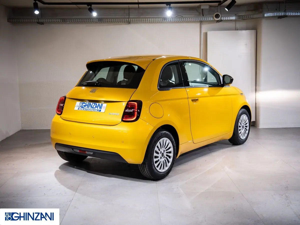 Fiat 500 nuova a Bergamo (8)