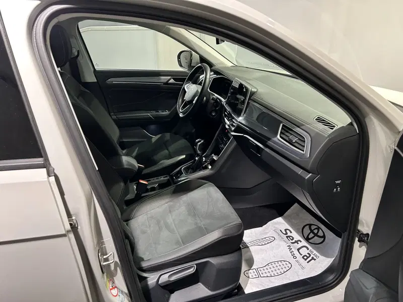 Volkswagen T-Roc usata a Milano (10)