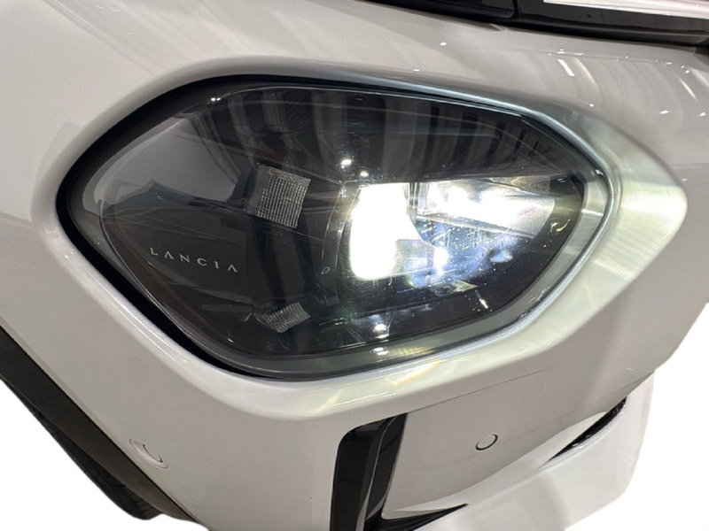 Lancia Ypsilon usata a Agrigento (9)