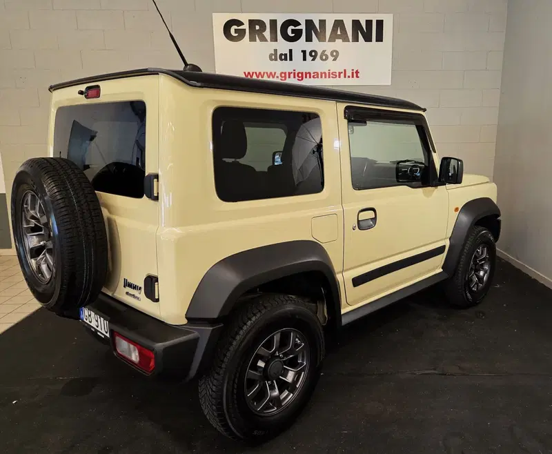 Suzuki Jimny usata a Pavia (17)