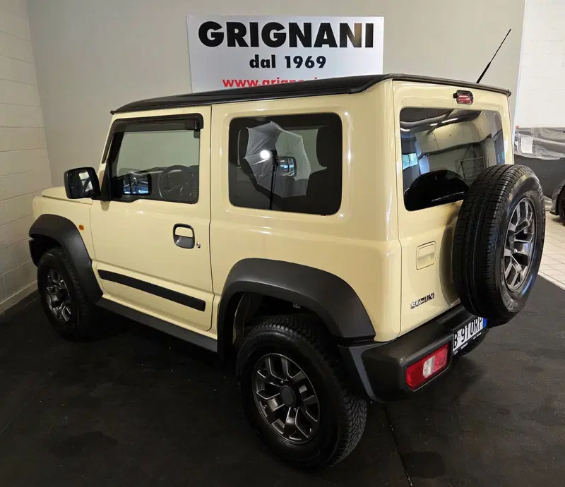 Suzuki Jimny usata a Pavia (3)