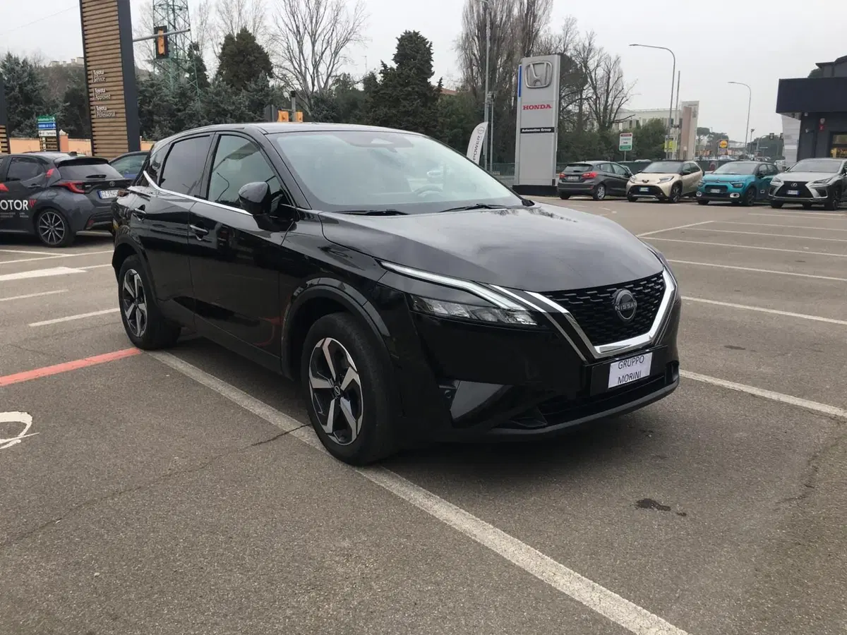 Nissan Qashqai usata a Bologna (2)