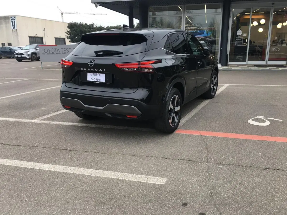 Nissan Qashqai usata a Bologna (5)