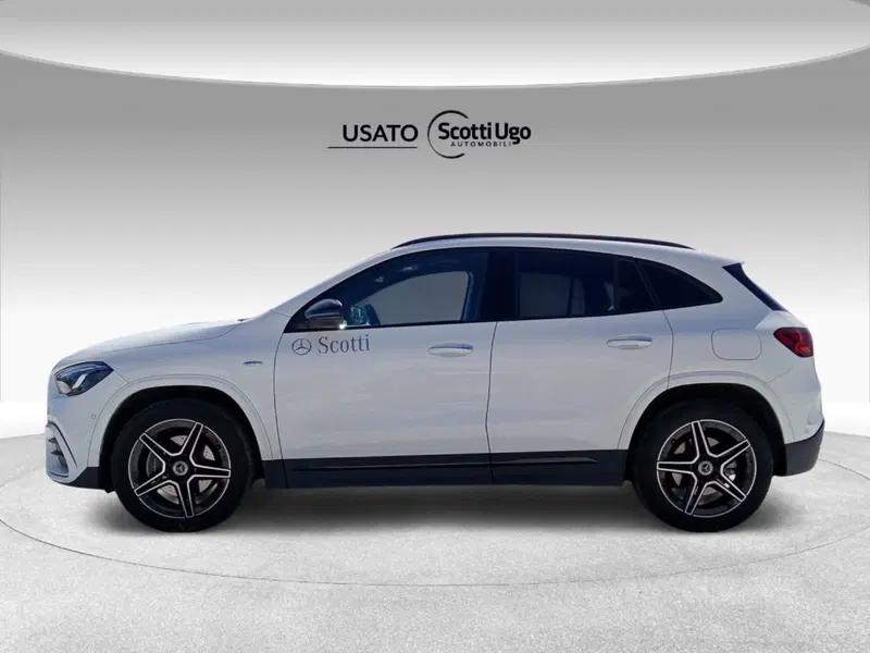 Mercedes-Benz GLA SUV usata a Siena (3)