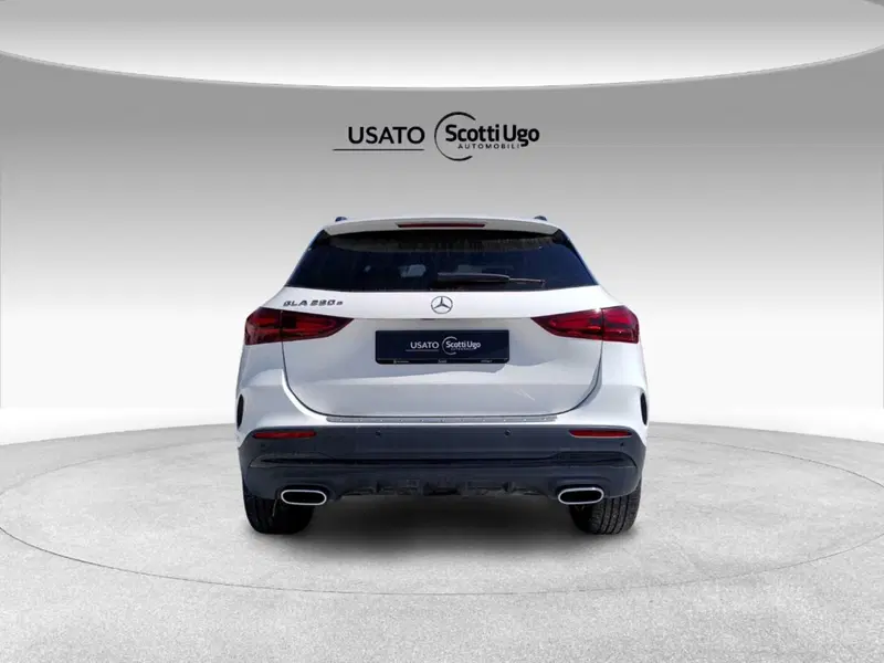 Mercedes-Benz GLA SUV usata a Siena (5)