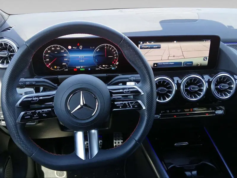 Mercedes-Benz GLA SUV usata a Siena (9)