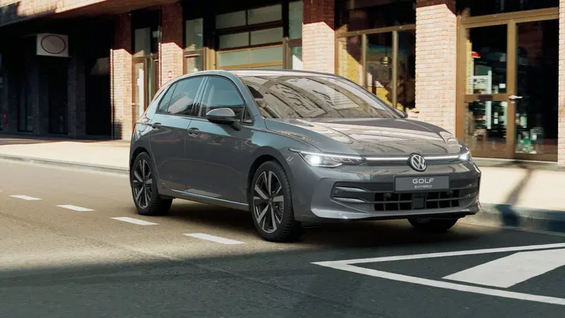 Volkswagen Golf nuova a Bologna (4)