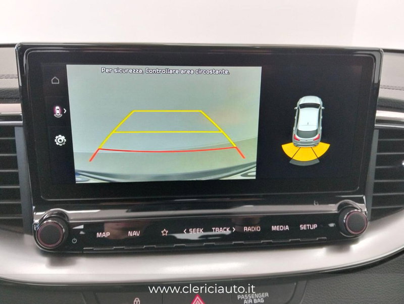 Kia XCeed usata a Como (17)