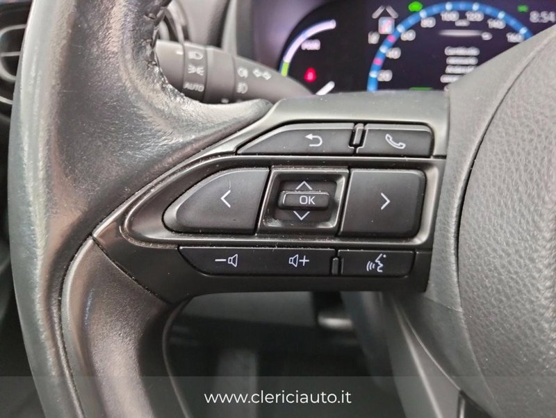 Toyota Yaris Cross usata a Como (12)