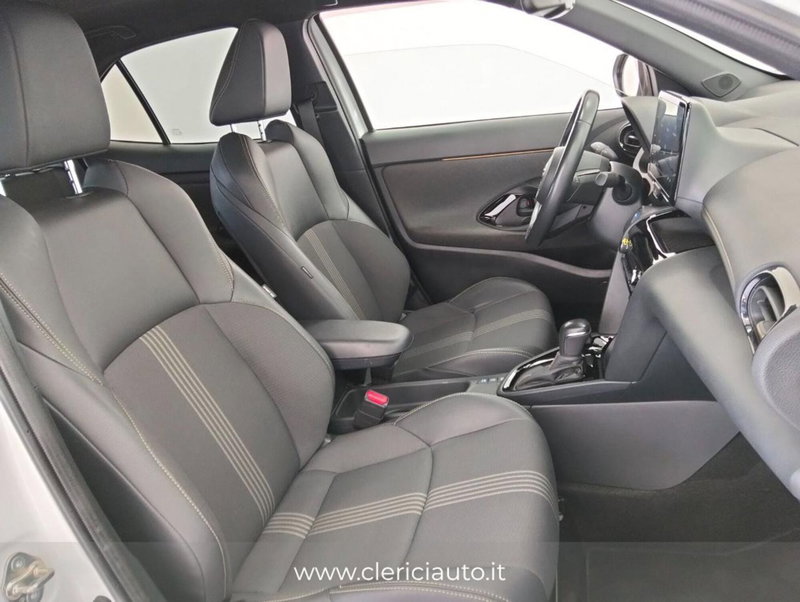 Toyota Yaris Cross usata a Como (3)