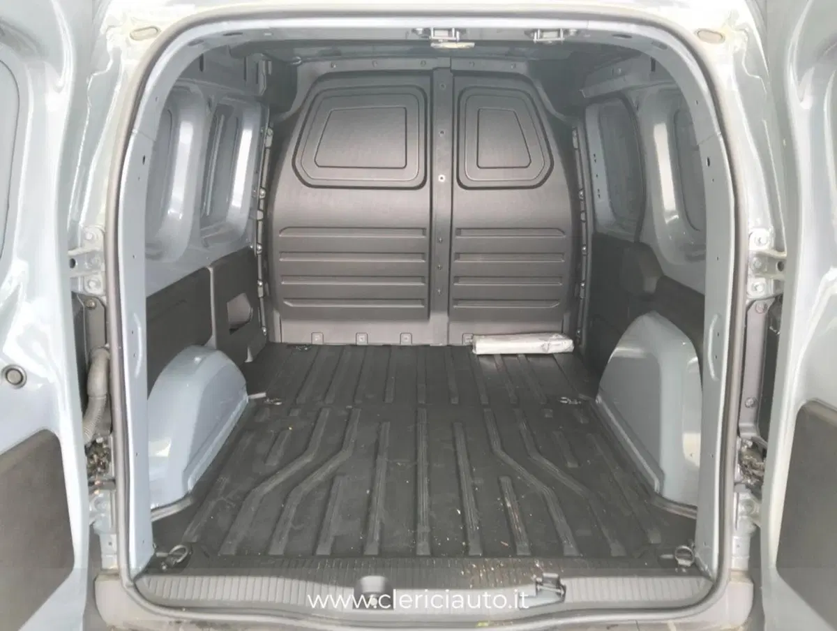 Nissan Townstar nuova a Como (15)