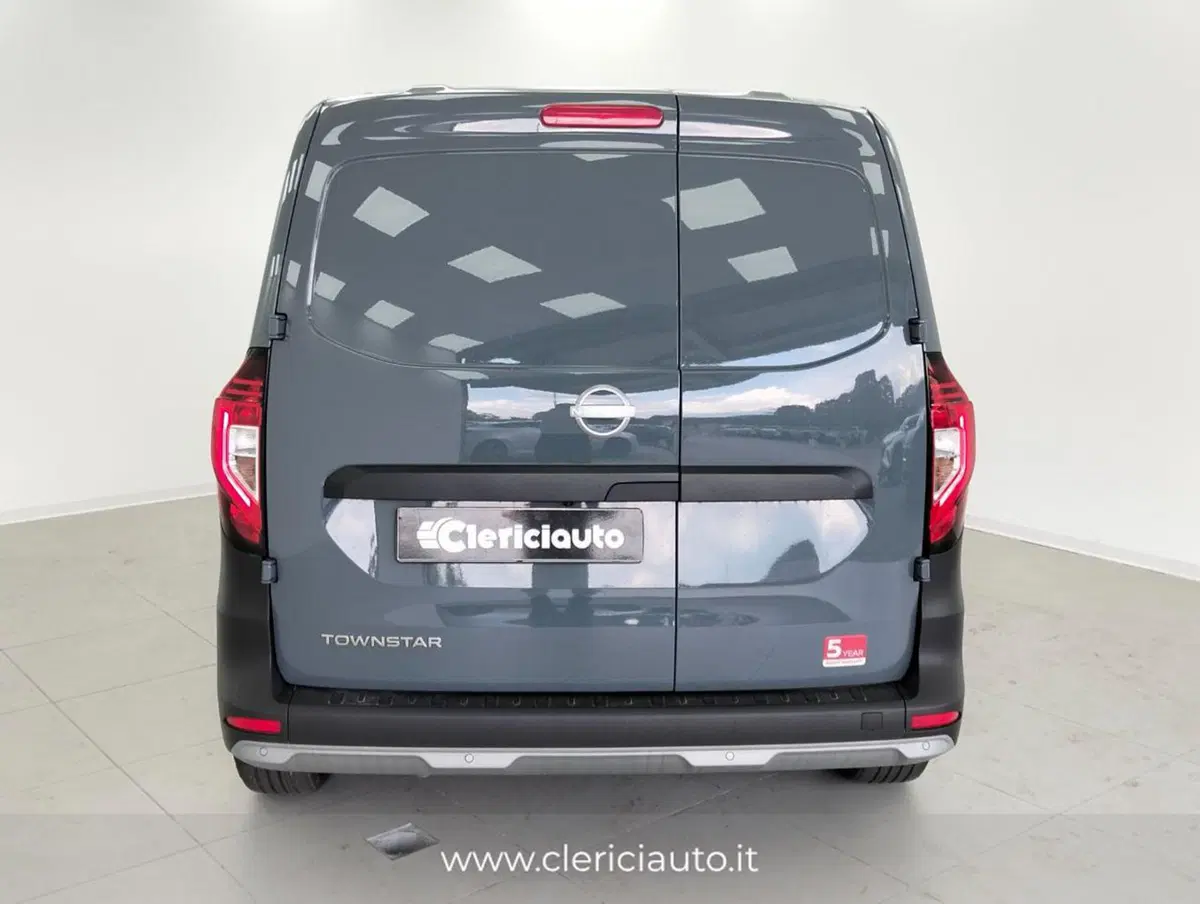 Nissan Townstar nuova a Como (7)