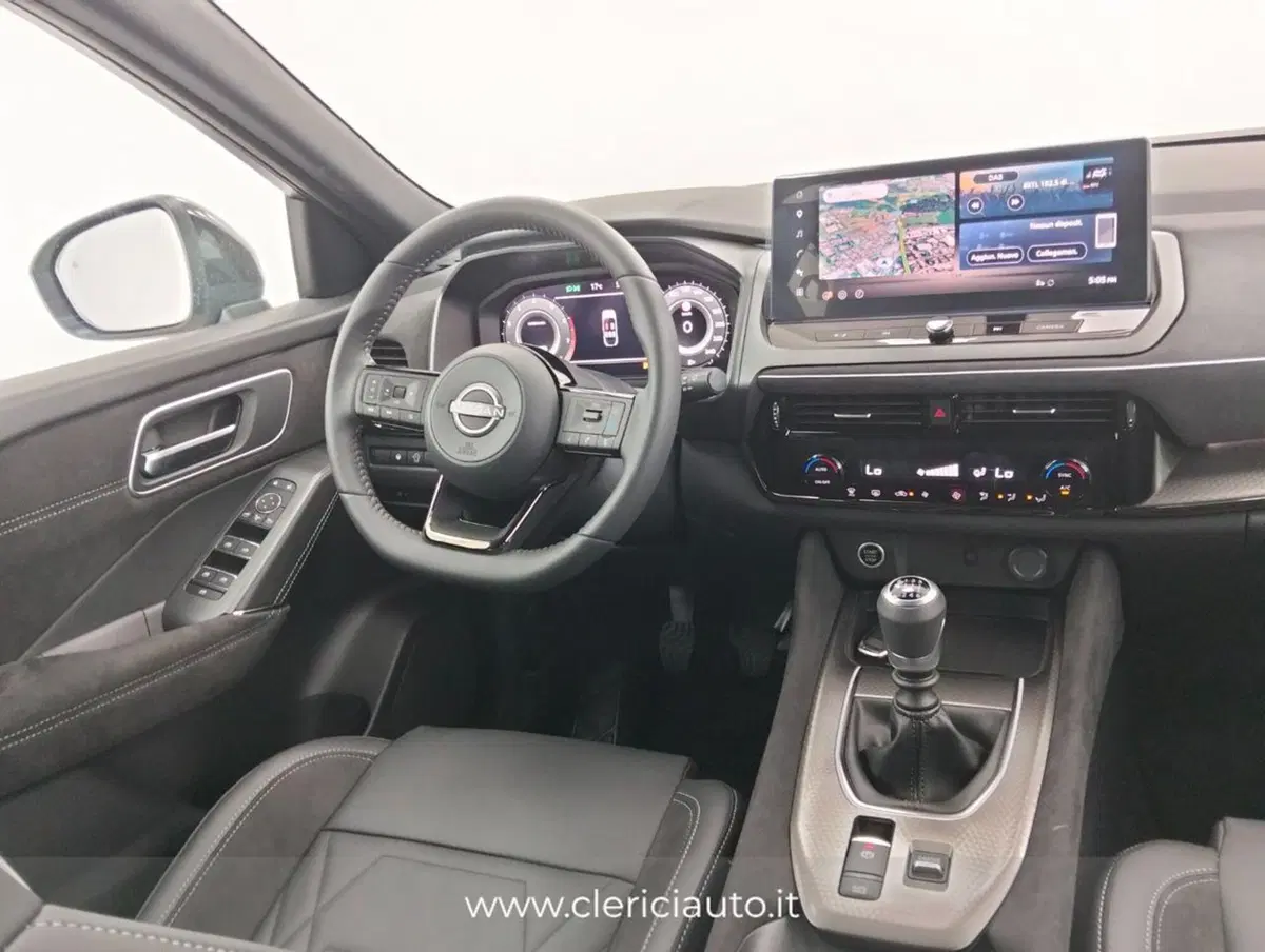 Nissan Qashqai nuova a Como (11)