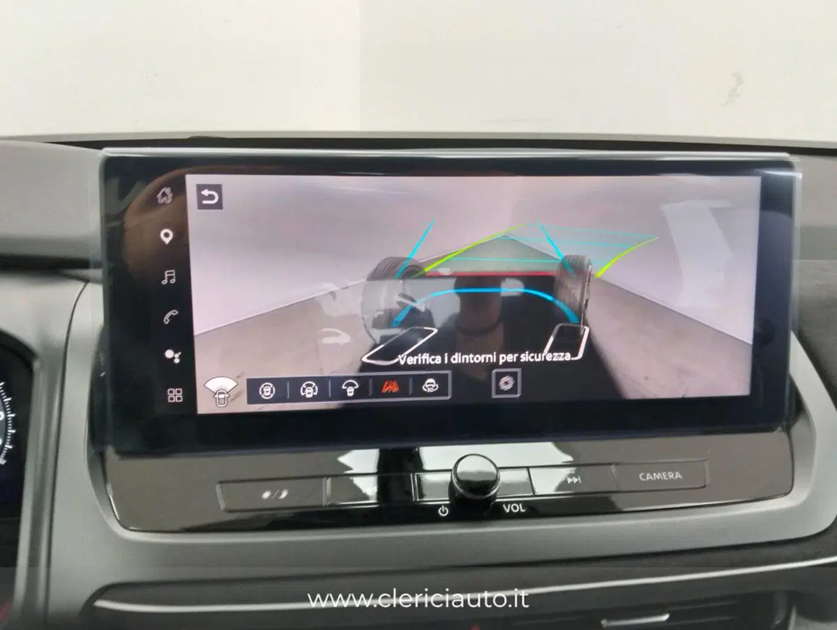 Nissan Qashqai nuova a Como (18)