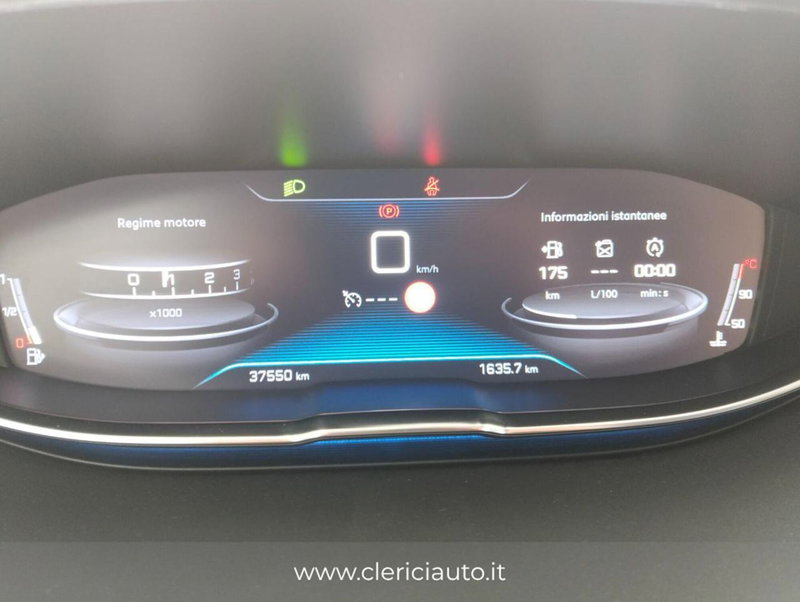 Peugeot 5008 usata a Como (12)
