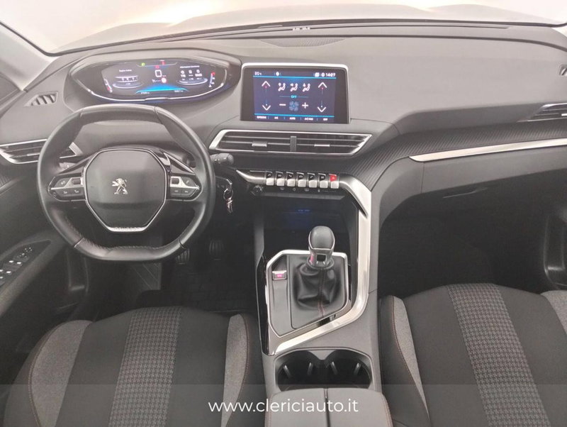 Peugeot 5008 usata a Como (4)