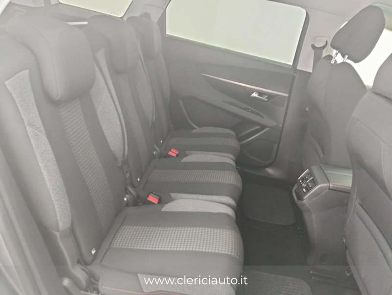 Peugeot 5008 usata a Como (5)