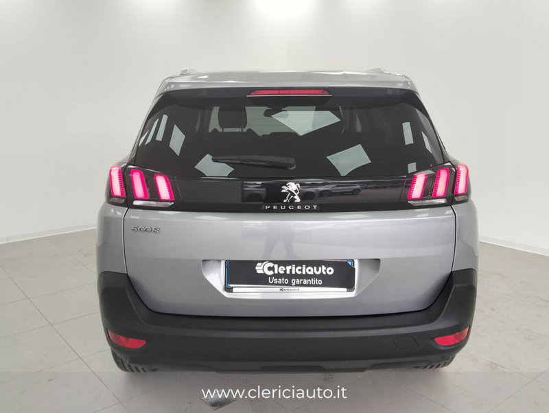 Peugeot 5008 usata a Como (7)