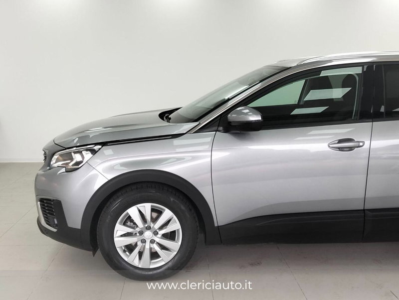 Peugeot 5008 usata a Como (9)