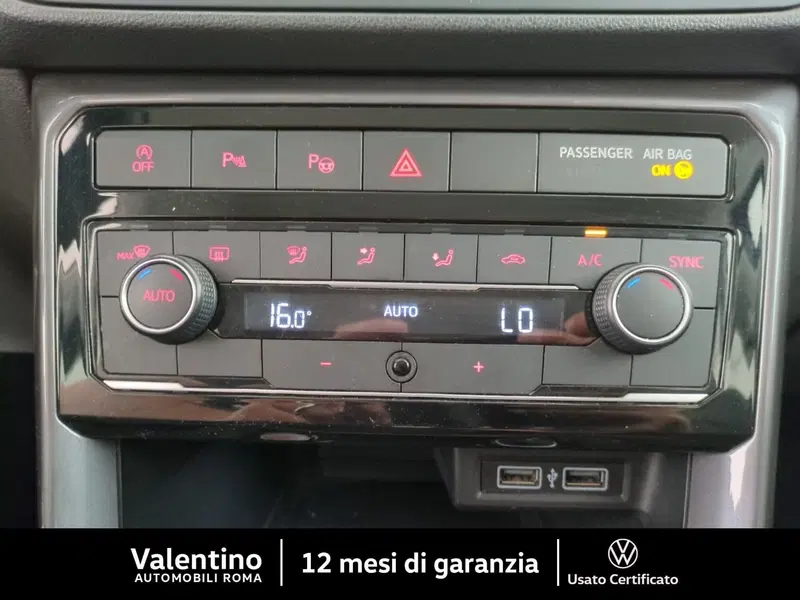 Volkswagen T-Cross usata a Roma (17)