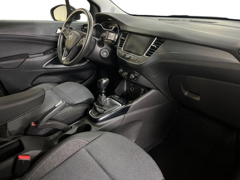 Opel Crossland usata a Bari (9)
