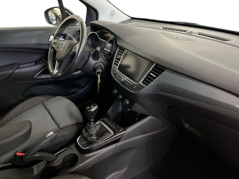 Opel Crossland usata a Bari (9)