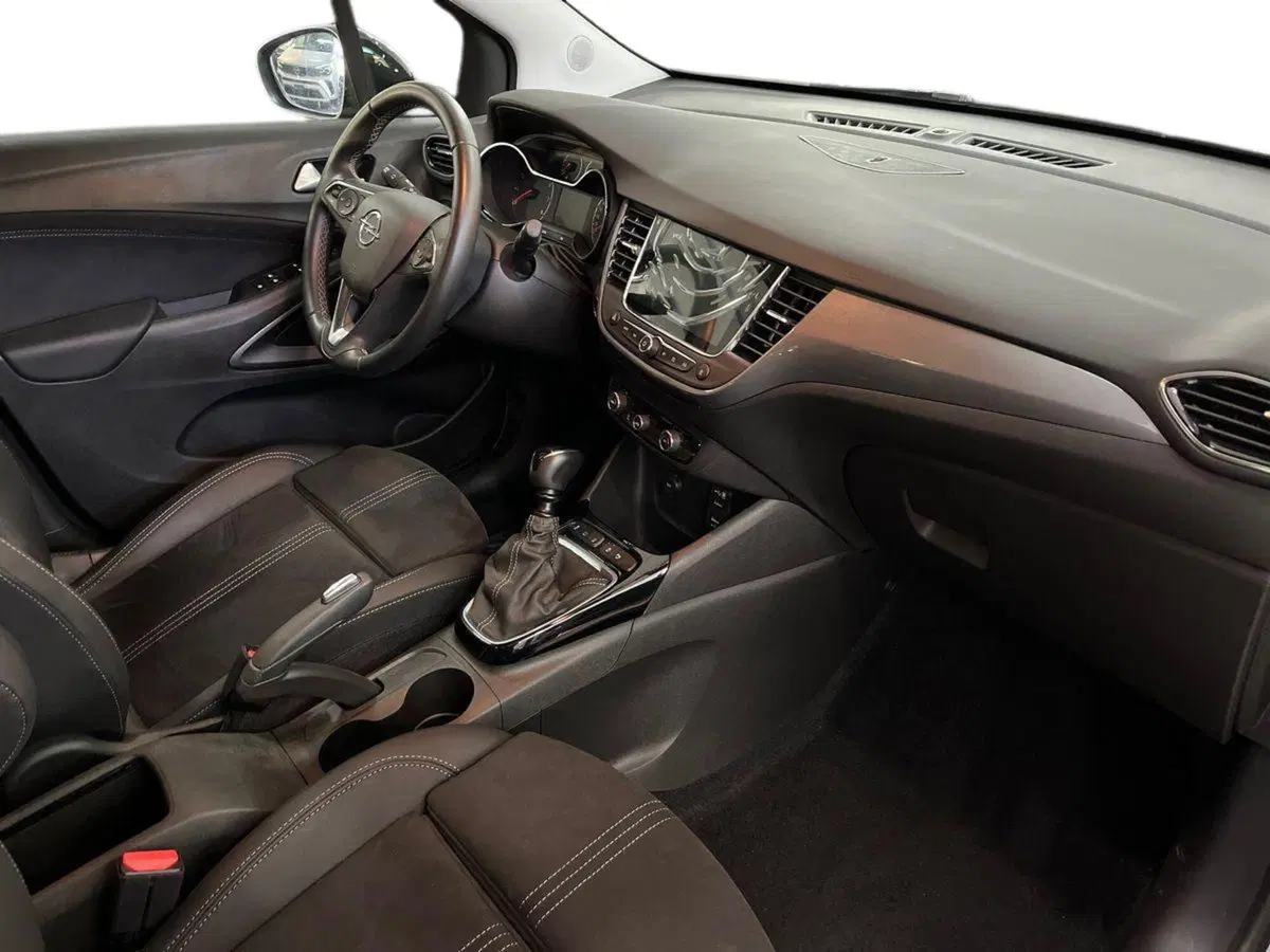 Opel Crossland usata a Bari (9)