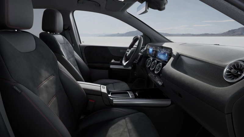 Mercedes-Benz Classe B nuova a Milano (7)
