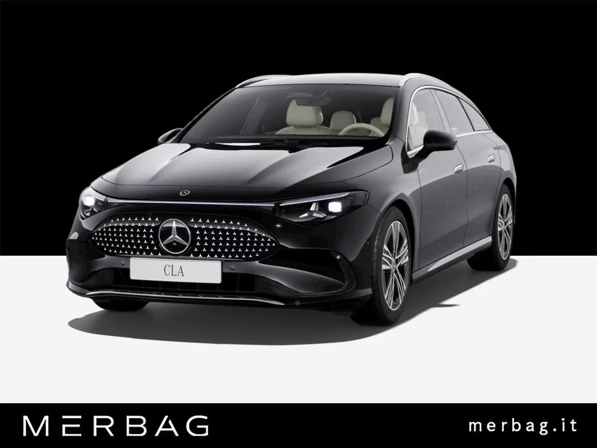 Mercedes-Benz CLA Shooting Brake nuova a Milano