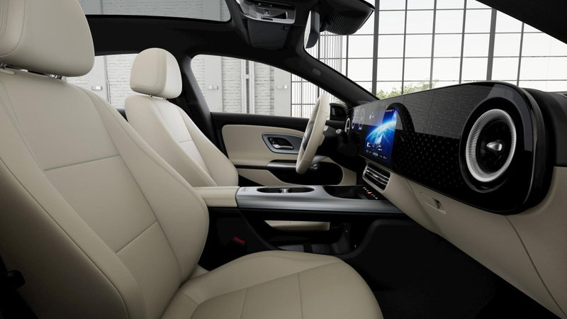 Mercedes-Benz CLA Shooting Brake nuova a Milano (7)