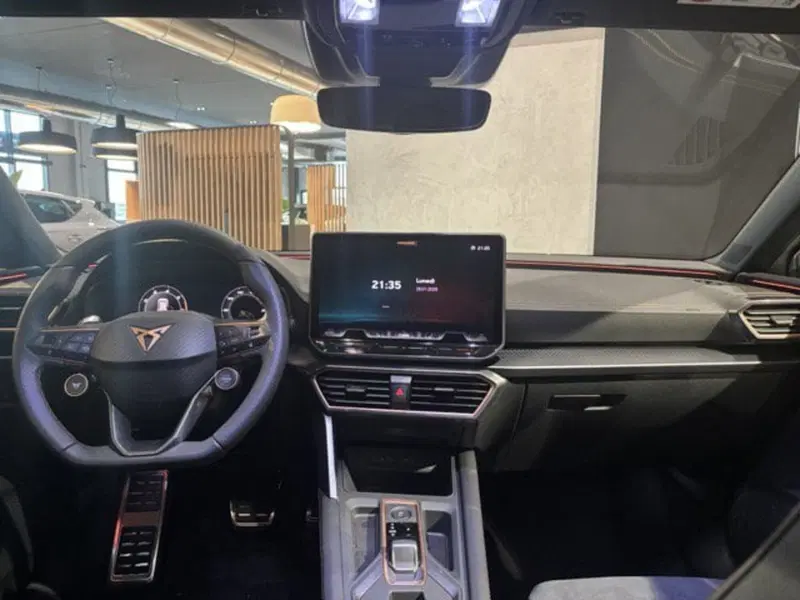 Cupra Leon nuova a Ferrara (10)