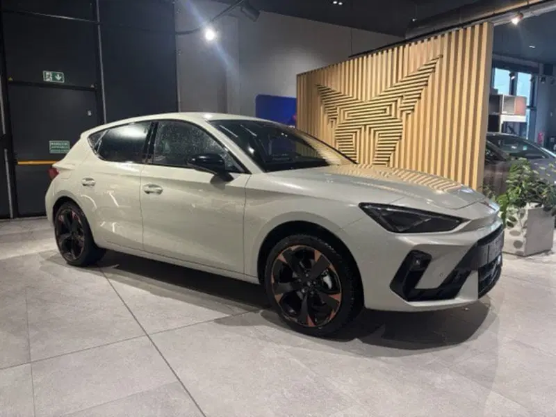 Cupra Leon nuova a Ferrara (3)