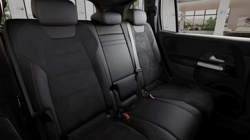 Mercedes-Benz GLB nuova a Milano (6)