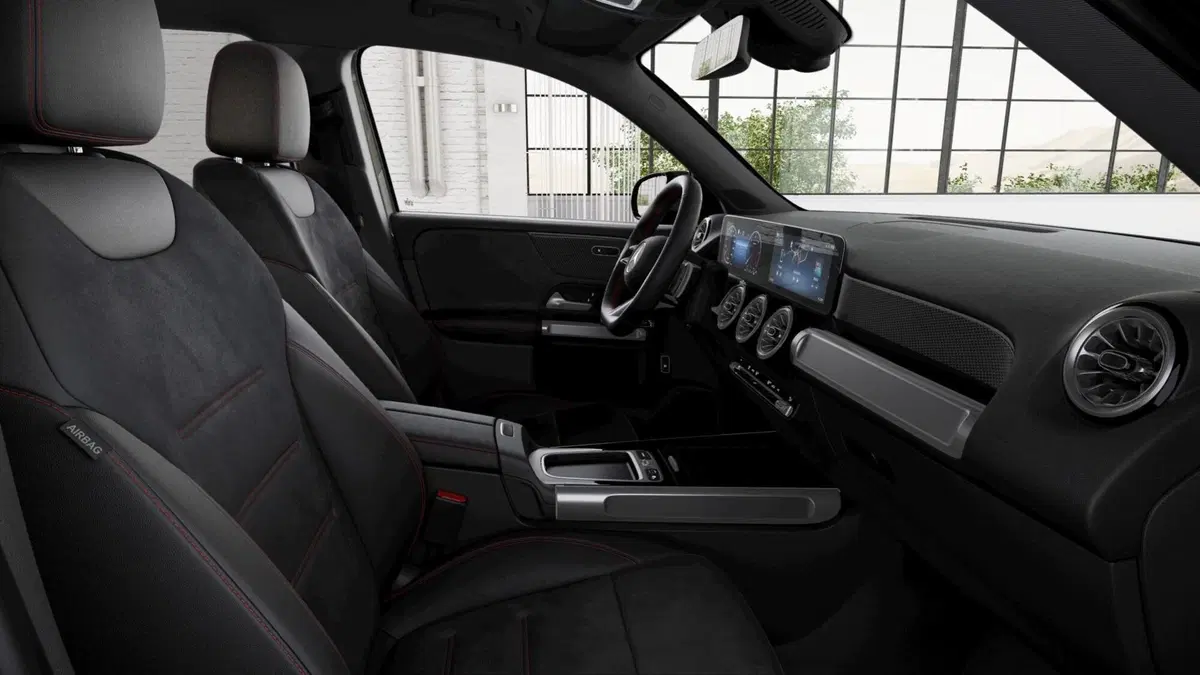 Mercedes-Benz GLB nuova a Milano (9)
