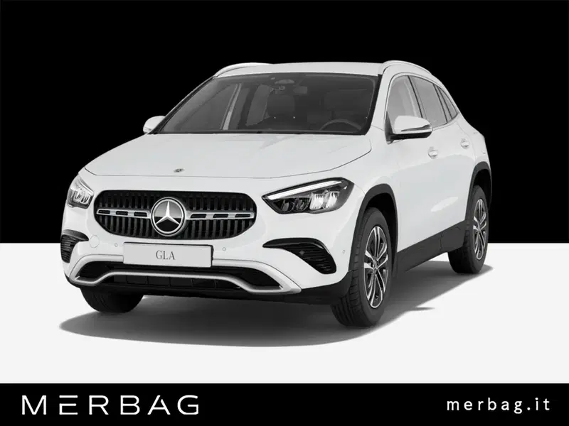 Mercedes-Benz GLA SUV nuova a Milano