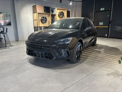Cupra Leon 1.5 hybrid Tribe Edition 150cv dsg nuova a Ferrara