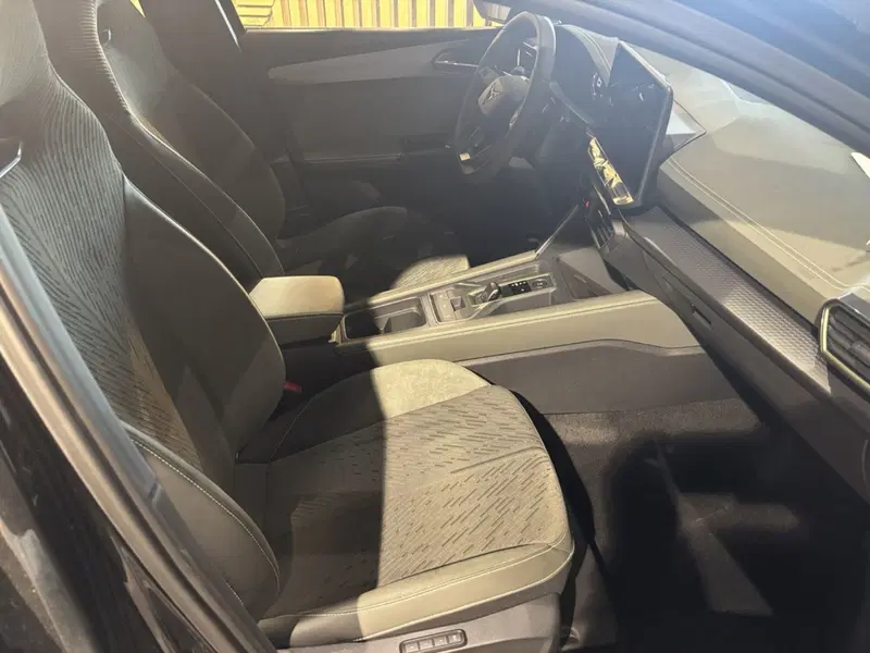 Cupra Leon nuova a Ferrara (12)