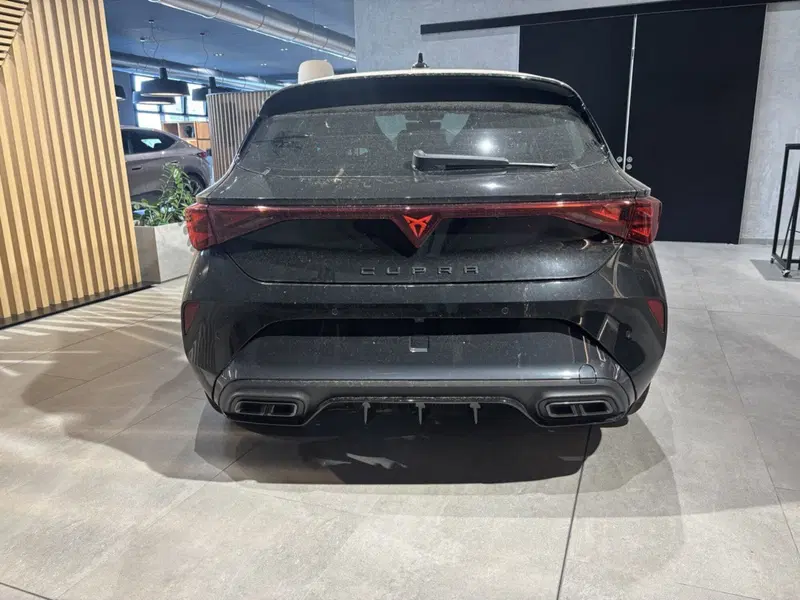 Cupra Leon nuova a Ferrara (6)