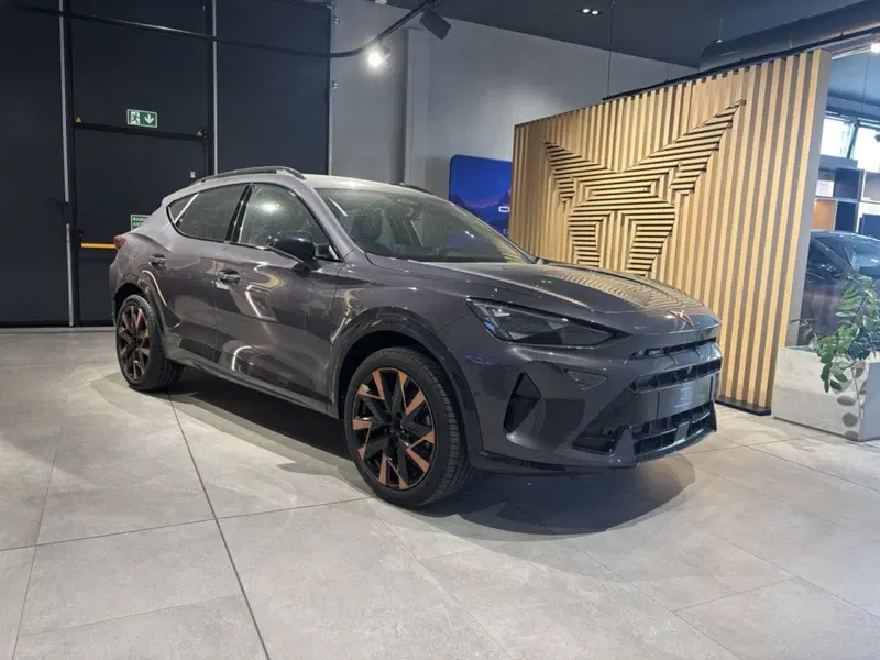 Cupra Formentor nuova a Ferrara (3)