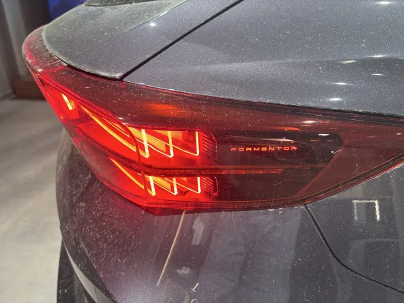 Cupra Formentor nuova a Ferrara (15)