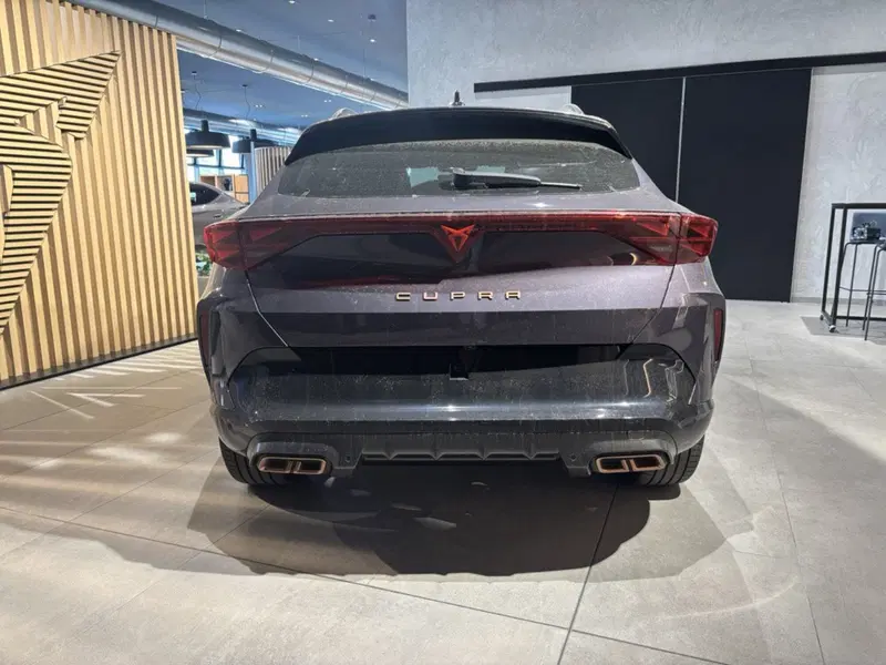Cupra Formentor nuova a Ferrara (5)